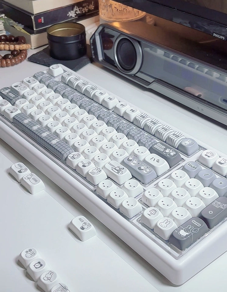 Monochrome Bunny Plaid MOA PBT Keycap Set