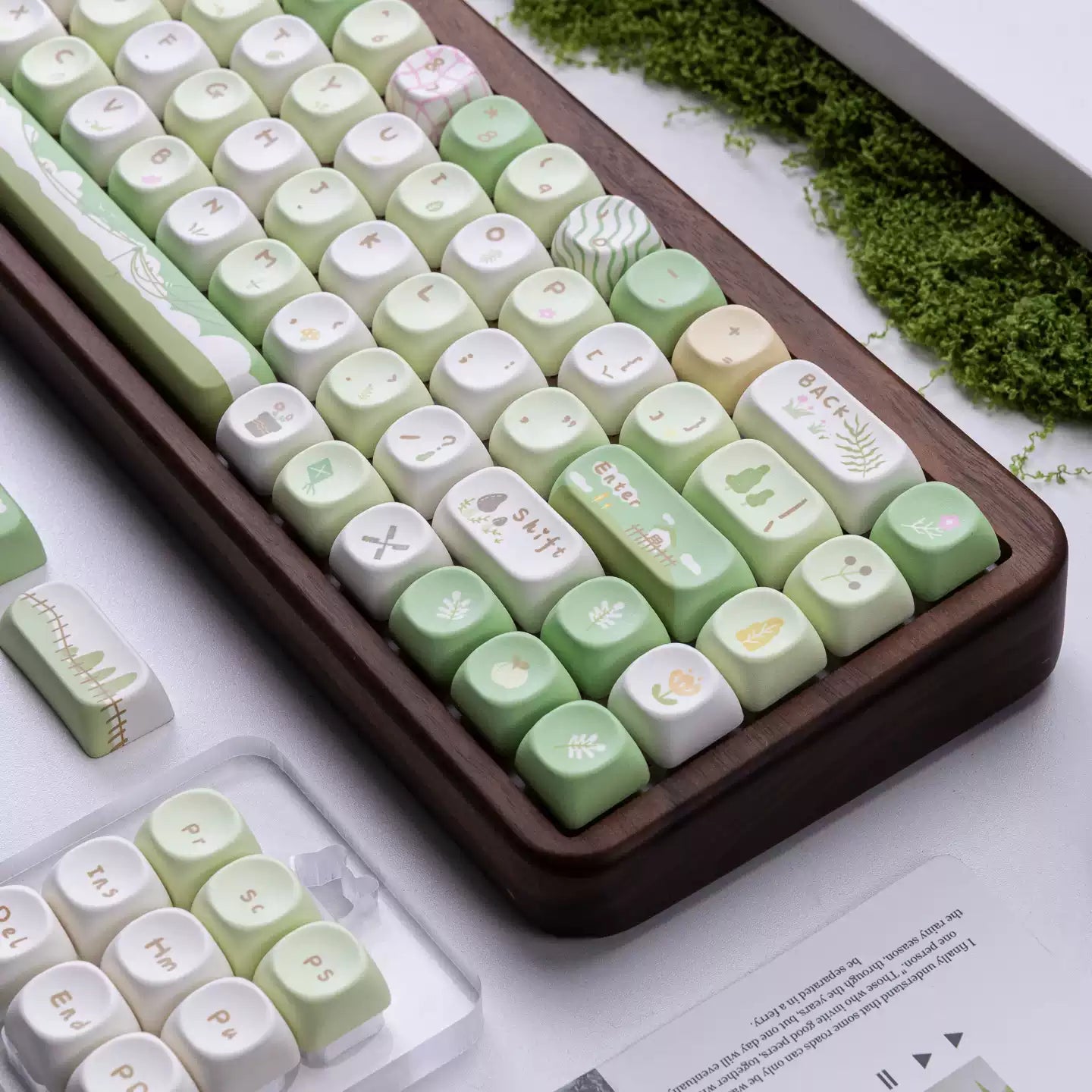 Wild Creek Meadow MOA PBT Keycap Set