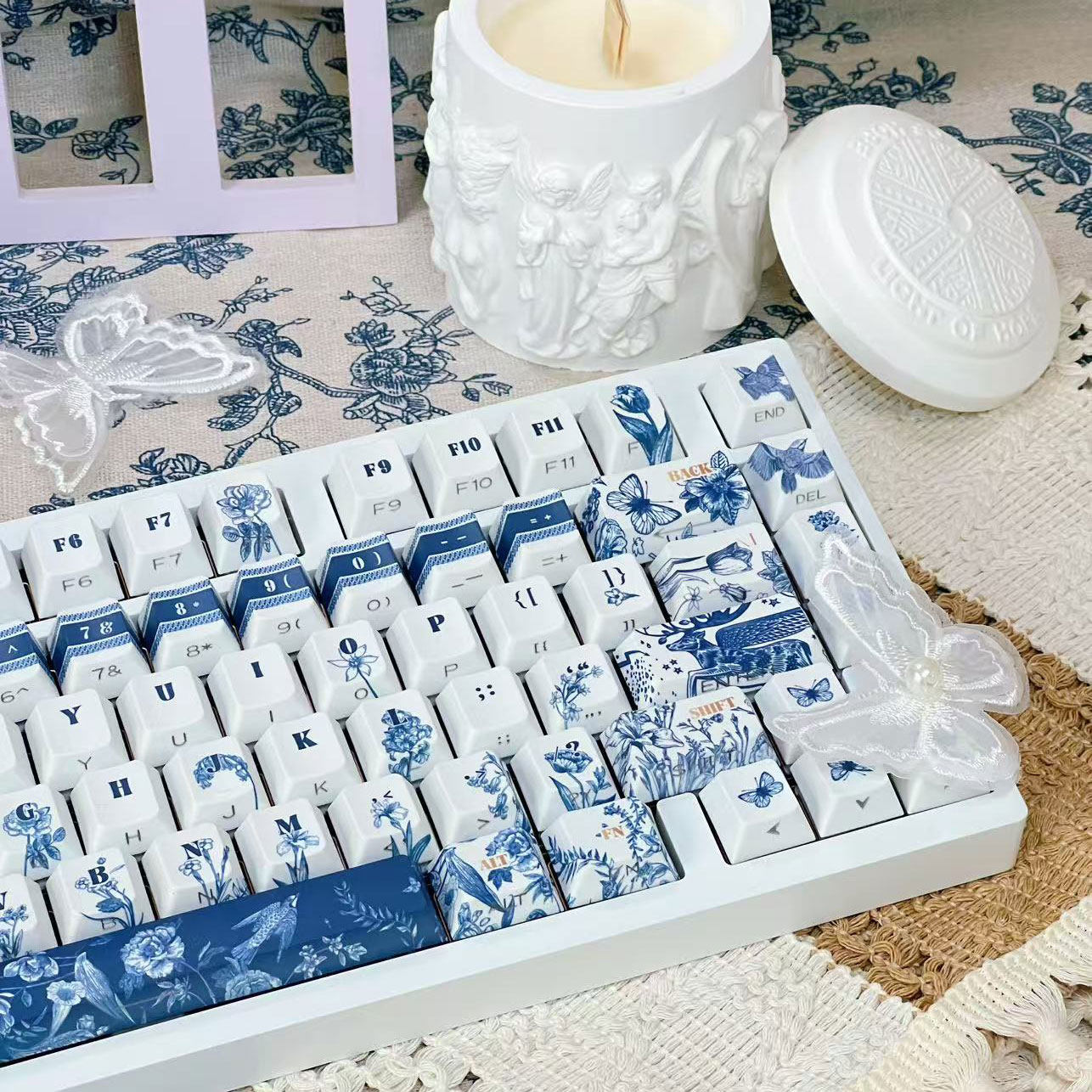 Mystic Garden Blue Chinoiserie PBT Keycap Set