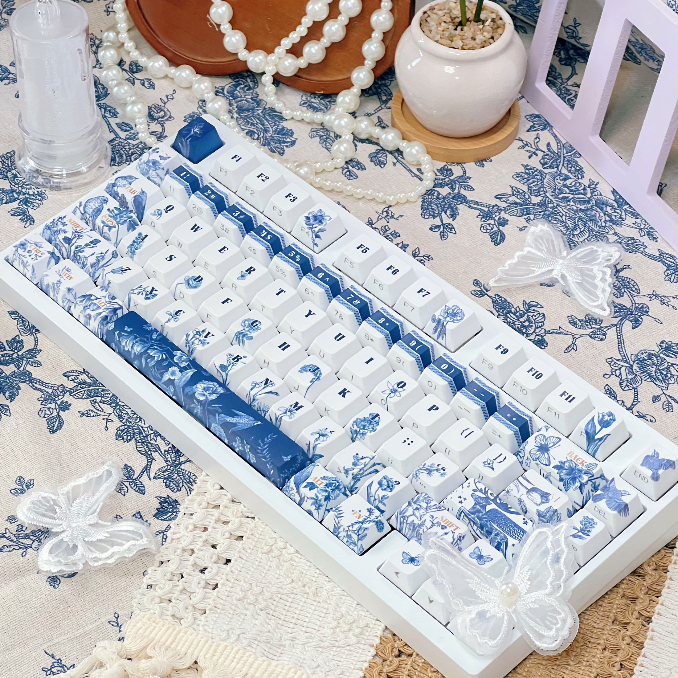 Mystic Garden Blue Chinoiserie PBT Keycap Set