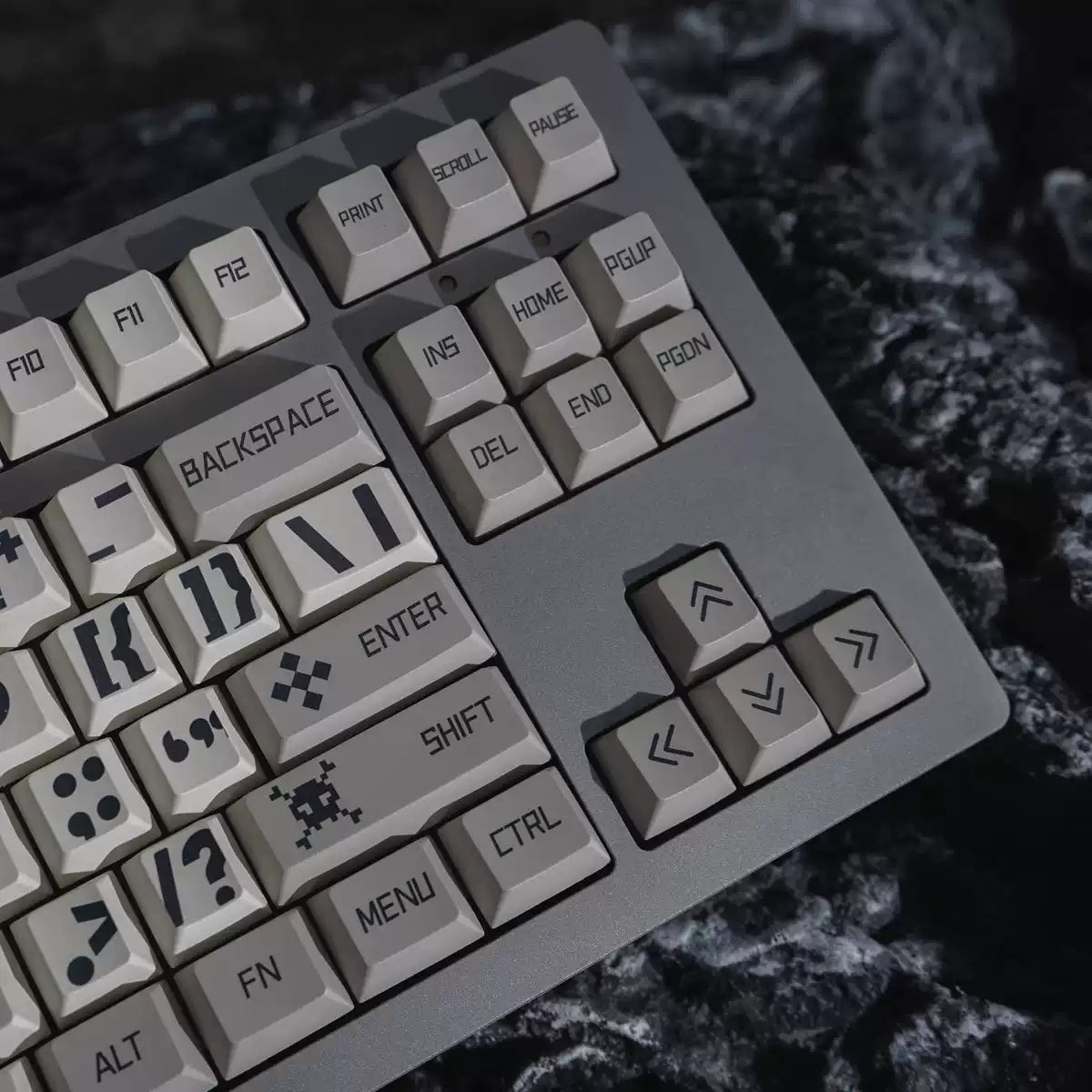 Boldtype Retro OEM PBT Keycap Set