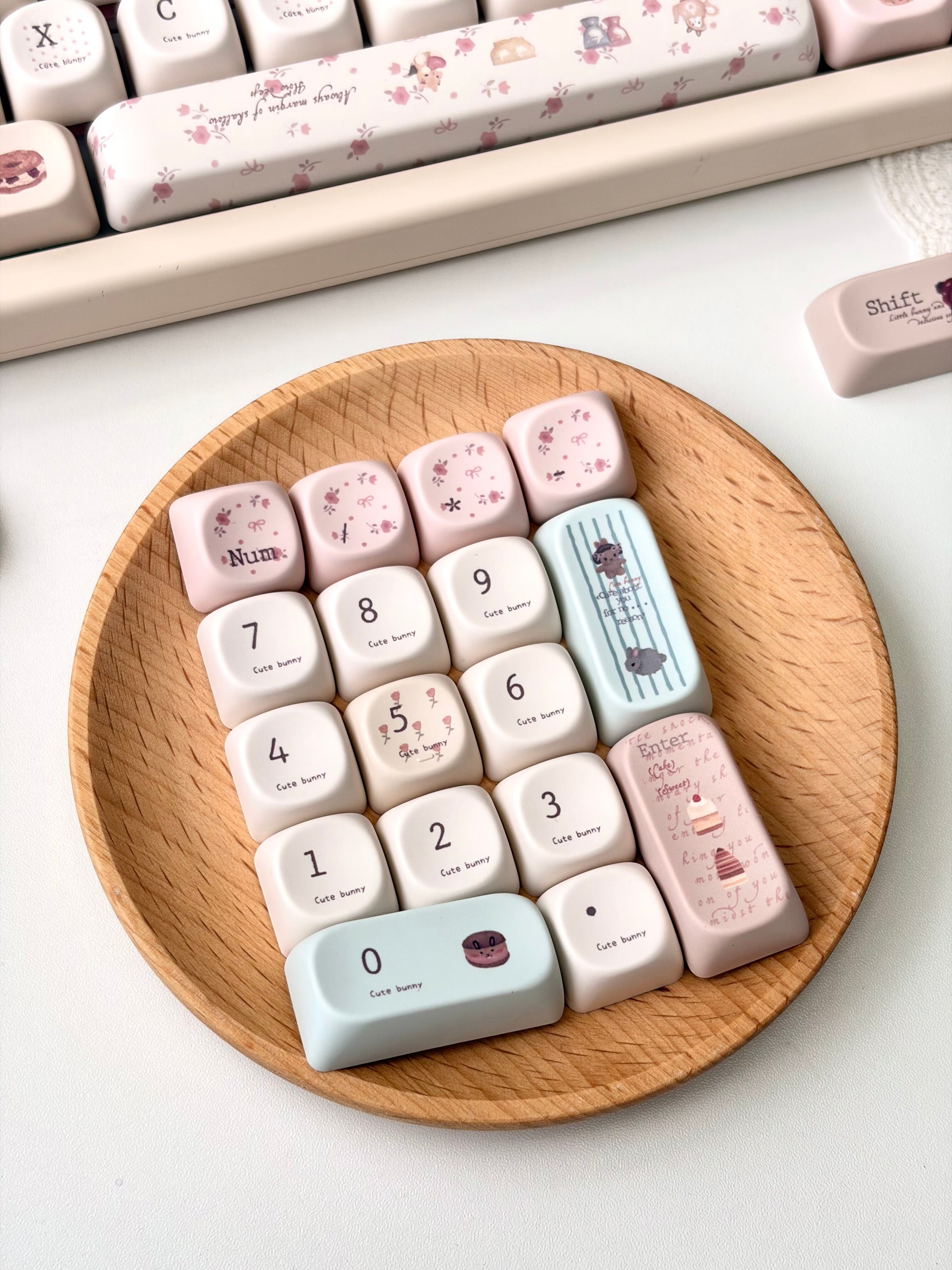 Bunny Patisserie Party MOA Keycap Set