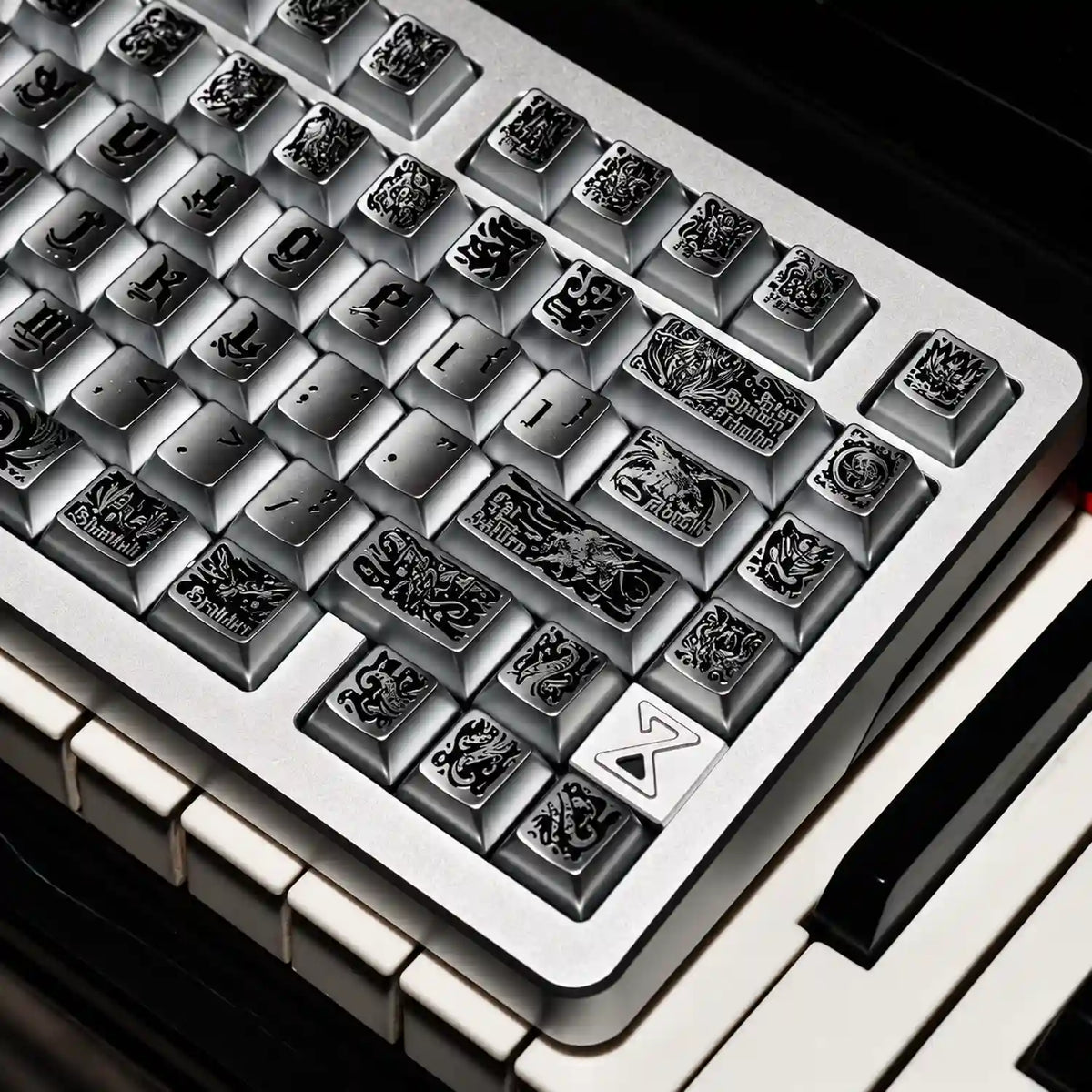 Ancient God Cthulhu Silver Metallic PBT Keycap Set