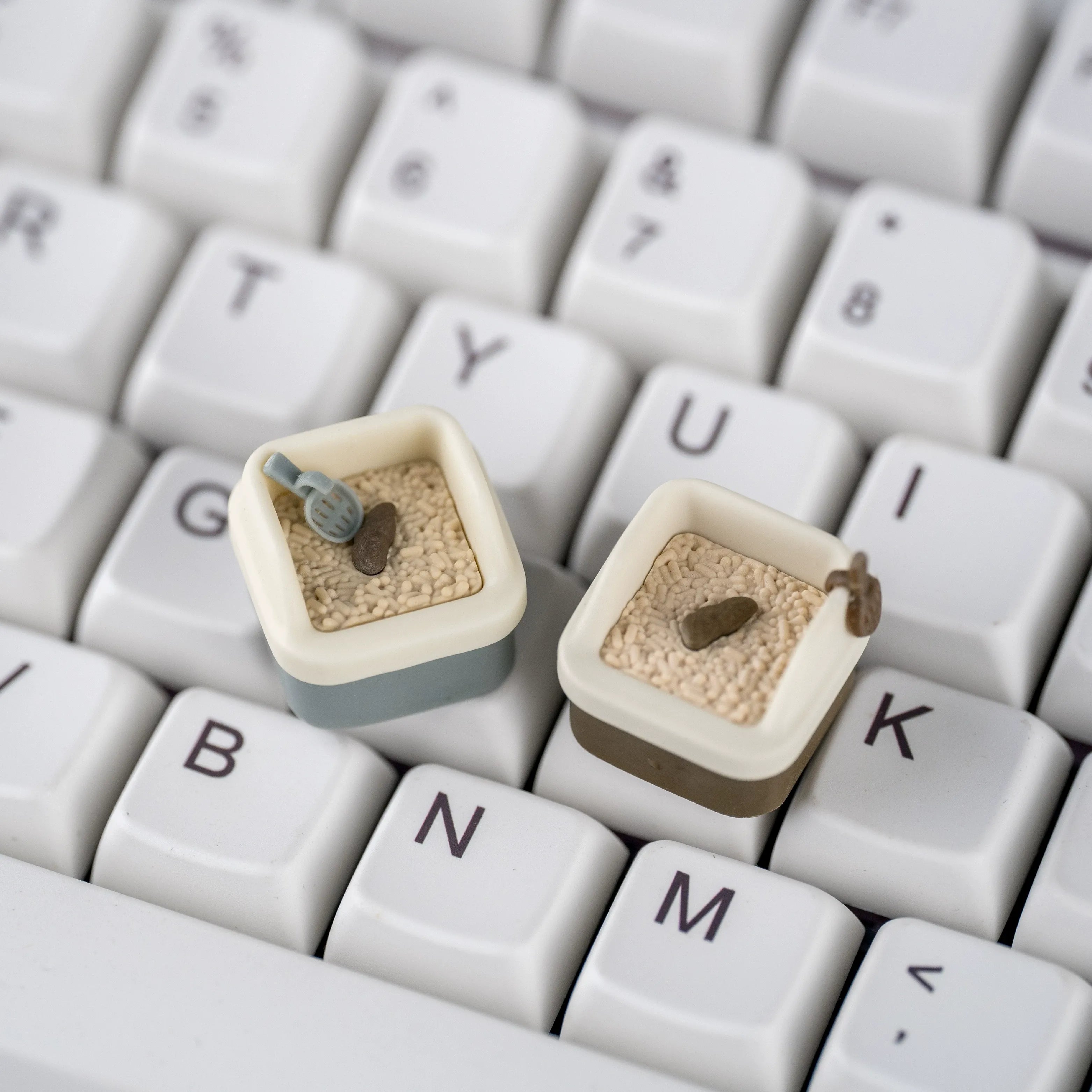 Litter Duty Cat Artisan Keycap