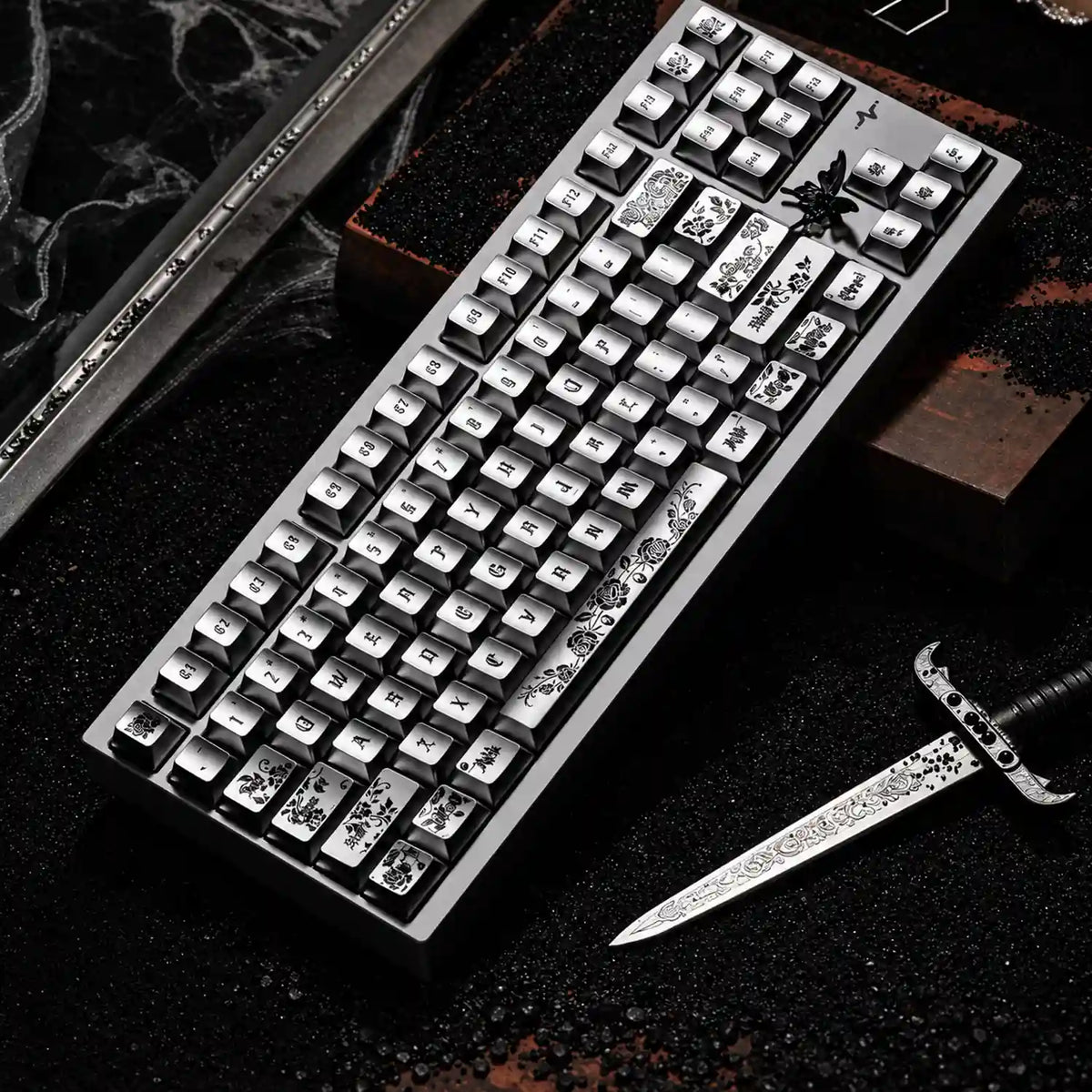 Gothic Rose Retro Metallic PBT Keycap Set