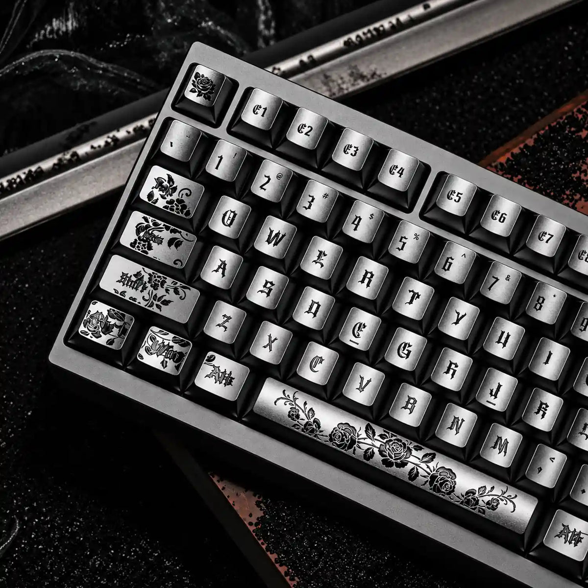 Gothic Rose Retro Metallic PBT Keycap Set